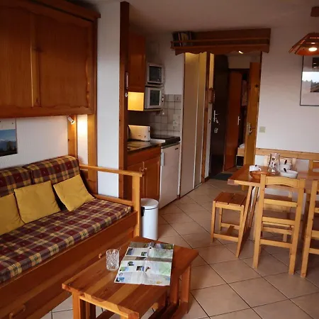 Apartment Cosy Avec Balcon, Proche Telesieges Et Commerces, 5 Couchages - Les Saisies - Fr-1-594-315 *
