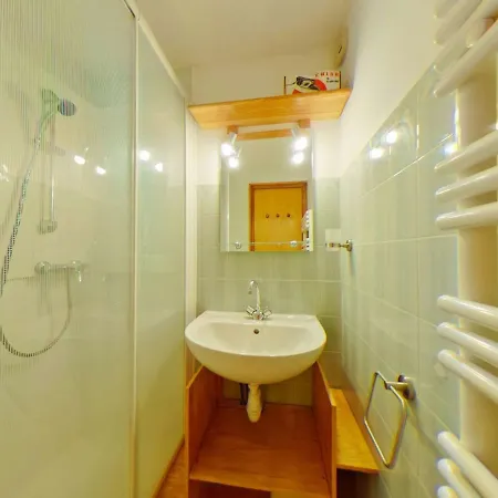 Apartment Cosy Avec Balcon, Proche Telesieges Et Commerces, 5 Couchages - Les Saisies - Fr-1-594-315